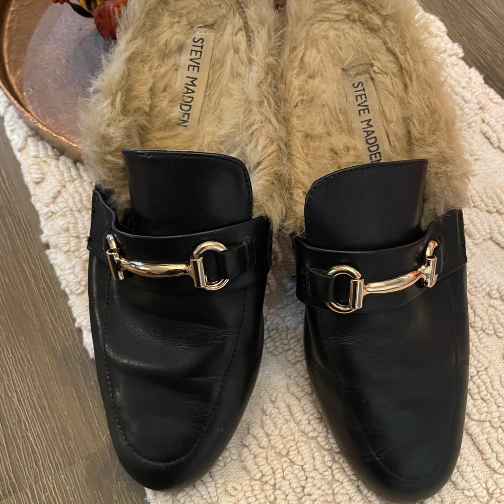 Black Steve Madden Mules